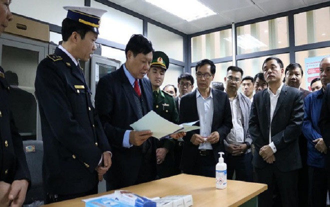 Bộ Y tế họp khẩn sáng 30 tết về 2 ca nhiễm virus corona Ảnh 2