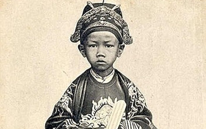 Ông vua sinh năm Canh Tý lên ngôi lúc 7 tuổi Ảnh 2