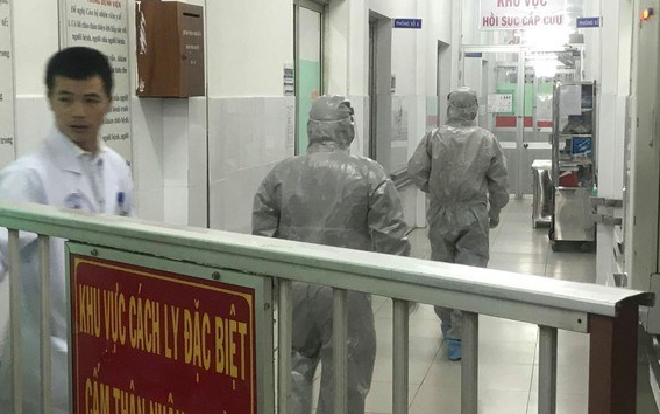 Ứng phó với dịch bệnh Virus Corona: Thủ tướng thành lập đội phản ứng nhanh, cấm người qua lại đường mòn, lối mở với Trung Quốc Ảnh 2