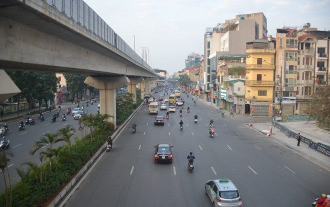 Ngày đầu tiên đi làm năm Canh Tý: Giao thông Hà Nội thông thoáng đến bất ngờ Ảnh 2