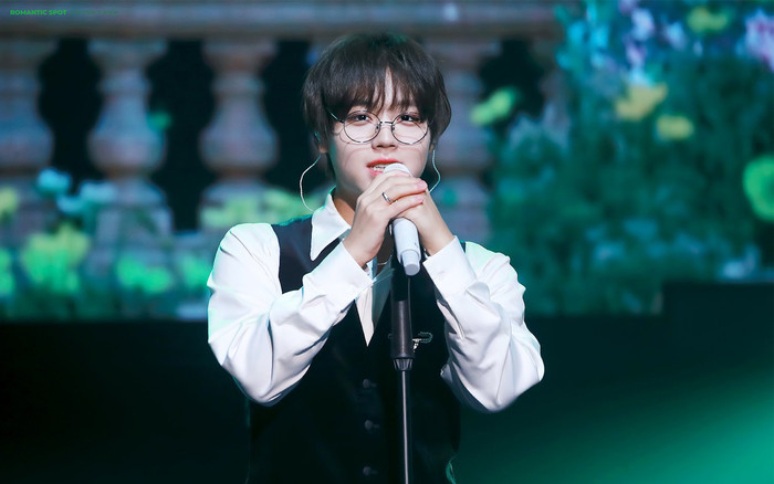 Sau nhiều nước châu Á, 'tiên tử nháy mắt' Jihoon (Wanna One) khiến fan Hàn phấn khích khi bổ sung concert encore tại quê nhà Ảnh 2