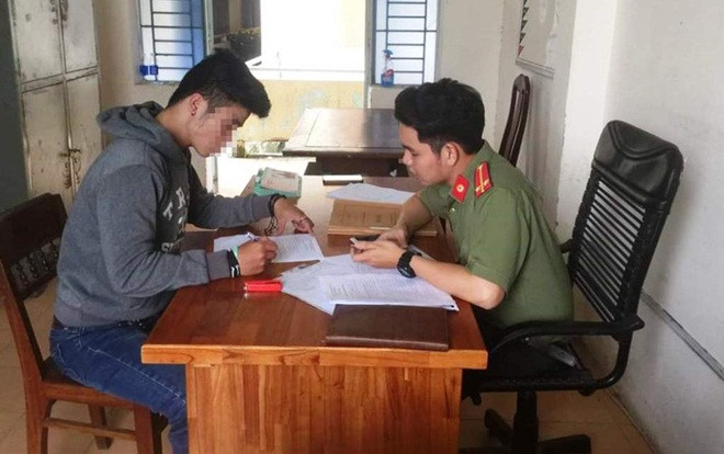 Thanh niên tự sửa kết quả bệnh thành 'dương tính virus corona' để câu like trên mạng xã hội Ảnh 2