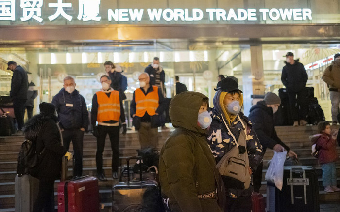 Trở về từ ổ dịch Vũ Hán nhưng nói dối là đi nước ngoài, người đàn ông khiến hơn 4.200 người khác bị cách ly Ảnh 2
