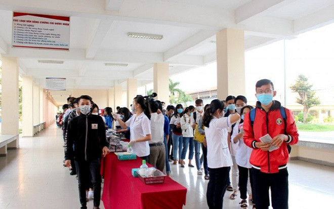 53 trường Đại học, cao đẳng cho sinh viên nghỉ học đợt 2 phòng ngừa virus Corona Ảnh 2