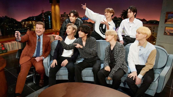 BTS khiến các fan 'phát cuồng' khi tung clip vũ đạo chân trần trong Black Swan