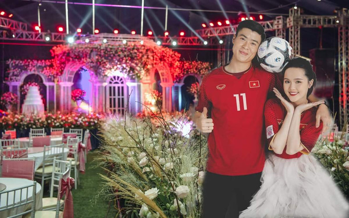 Cầu thủ Duy Mạnh chuẩn bị nước rửa tay cho khách đến dự tiệc cưới Ảnh 2