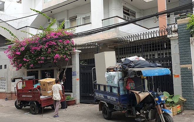 TP.HCM: Thang máy nhà trọ đứt cáp rơi tự do khiến 1 người chết, 2 cha con bị thương nặng Ảnh 2