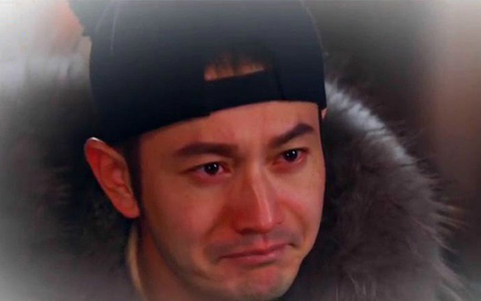 Huỳnh Hiểu Minh mắt ngấn lệ, gởi lời chúc phúc chân thành đến người dân Vũ Hán Ảnh 2