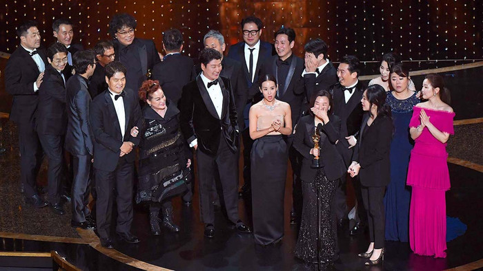 'Em thời niên thiếu' của Thiên Tỉ - Châu Đông Vũ tranh cử 'Oscar 2020': Có tỏa sáng như 'Ký sinh trùng'? Ảnh 6