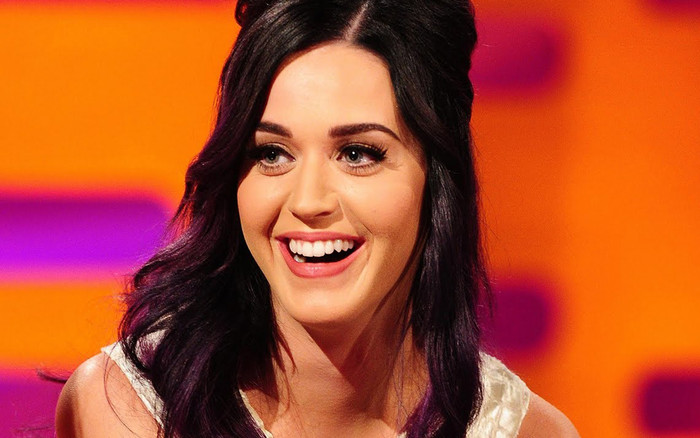 Bị fan liên tục 'kêu gào' album mới, Katy Perry đáp trả: ' Tôi quyết định trở thành… nhà thí nghiệm học' Ảnh 2