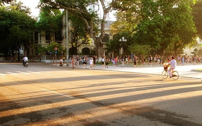 Dự báo thời tiết hôm nay 12/2: Bắc bộ xuất hiện nắng ấm sau những ngày mưa rét Ảnh 2