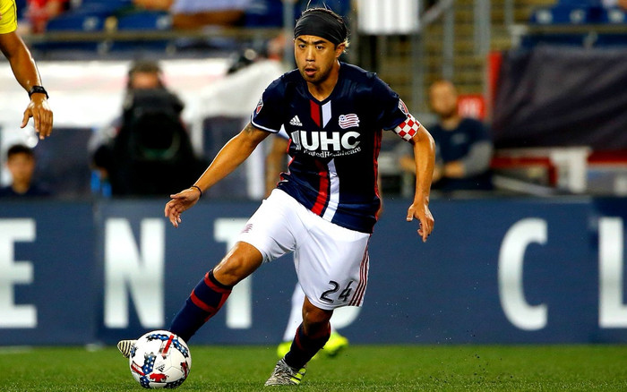 CLB TPHCM mua Lee Nguyễn: Lần cuối cùng cho một huyền thoại? Ảnh 2