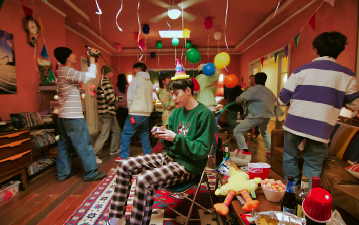 Vượt GFRIEND và Changmo, Zico tiếp tục giành chiến thắng và đạt Triple Crown tại Music Core Ảnh 2