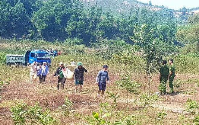 Lật thuyền khiến 3 người chết: Xót xa giây phút chồng nhường sự sống cho vợ Ảnh 2