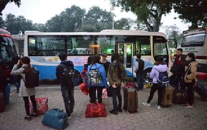 Sinh viên từ TP. Hồ Chí Minh về Nha Trang để tránh dịch Covid-19 được miễn phí vé xe giường nằm Ảnh 2