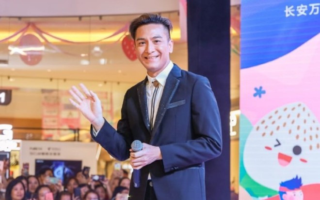 Khu nhà phát hiện có người mắc Covid-19, Mã Quốc Minh lên tiếng trấn an người hâm mộ Ảnh 2