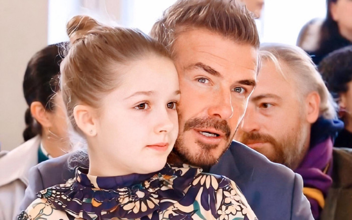 Con gái Beckham thu hút mọi ánh nhìn khi dự sự kiện cùng bố Ảnh 2