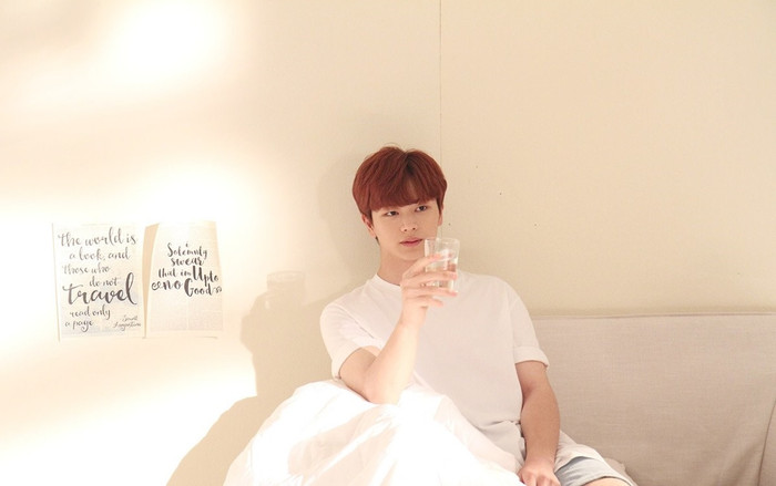 Vừa kết thúc dự án âm nhạc, Yook Sungjae (BTOB) lại rục rịch chuẩn bị phát hành album solo mới Ảnh 2