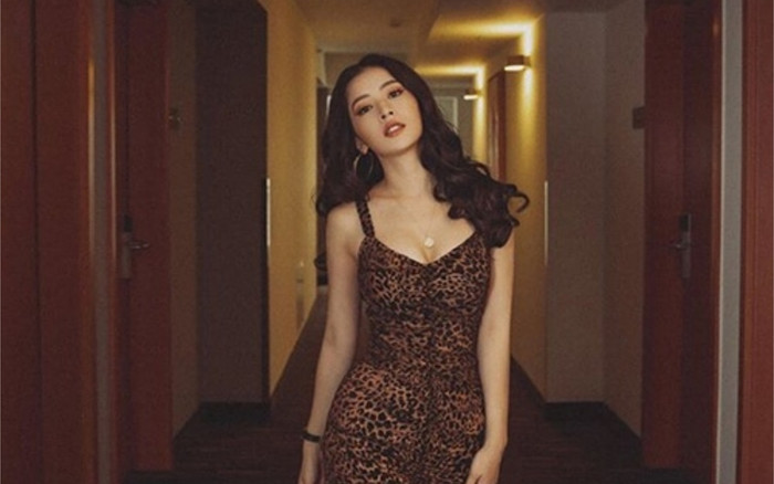 Quên Chi Pu 'gà bông' đi, cô nàng giờ đã quyến rũ, đẹp gợi cảm không chút khiêm nhường thế này Ảnh 2