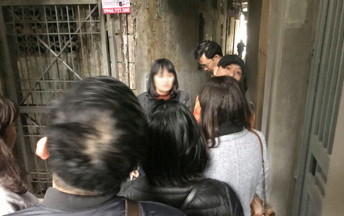 Hàng xóm thương xót kể lại phút NSƯT Vũ Mạnh Dũng bị anh vợ sát hại: ‘Anh ấy hiền lành lắm, thương nhất là con trai mới chào đời 5,6 tháng’ Ảnh 2