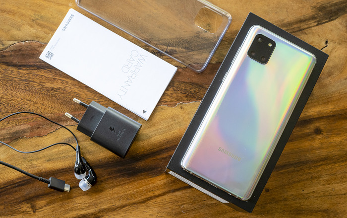 Mở hộp Galaxy Note10 Lite: Phiên bản 'nhỏ nhưng có võ' của Note10! Ảnh 2