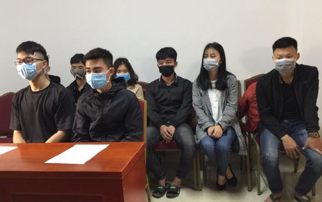 Triệu tập nhóm sinh viên tự ý sửa văn bản thông báo nhập học của trường Ảnh 2