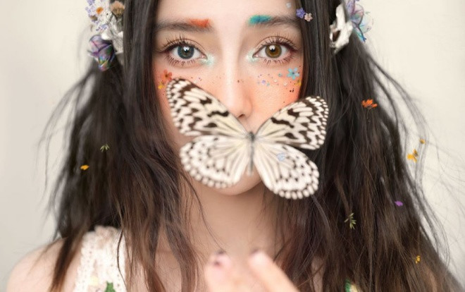 Angela Baby hoá 'tiên nữ Tinker Bell' trên bìa tạp chí mới Ảnh 2