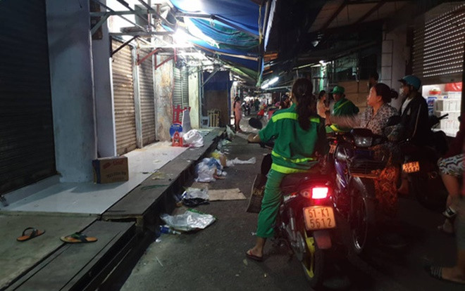 Xảy ra cãi vã, vợ đâm chồng tử vong ngay tại chợ ở Sài Gòn Ảnh 2