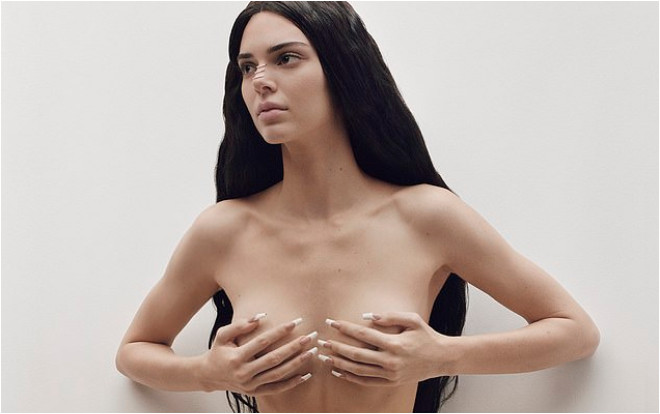 Kendall Jenner chụp ảnh thời trang bán khoả thân quyến rũ Ảnh 2