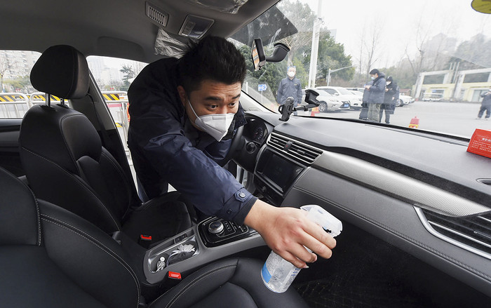 Đây là cách ông lớn gọi xe Trung Quốc phát hiện tài xế lười đeo khẩu trang Ảnh 2