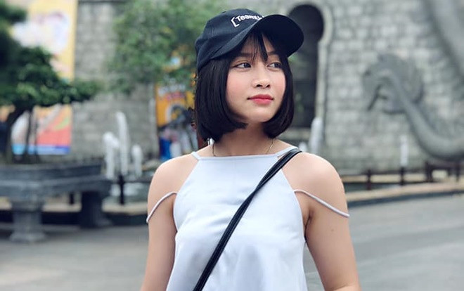 Hoàng Thị Loan 'gây sốt' châu Á, vào Top 10 nữ cầu thủ xinh đẹp nhất Ảnh 2