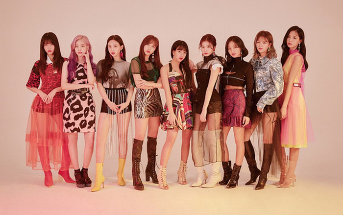 Đồng loạt thay đổi kiểu tóc, phải chăng TWICE sắp trở lại với MV mới? Ảnh 2
