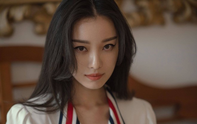 Mặt mộc của Nghê Ni tiếp tục xuất hiện trên hot search, khéo léo khoe căn nhà sang trọng Ảnh 2