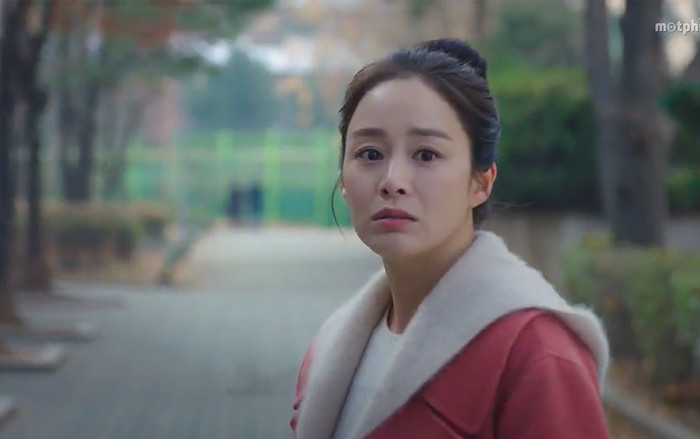 'Hi Bye Mama' tập 1: Sự trở lại đầy nước mắt của 'mẹ ma' Kim Tae Hee Ảnh 2