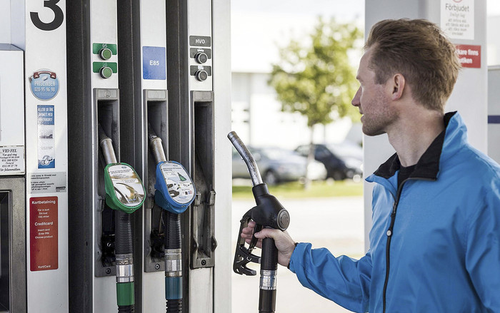 Bất ngờ với loại nhiên liệu xe được tái chế từ dầu ăn và mỡ thải, có thể thay thế xăng trong tương lai Ảnh 2