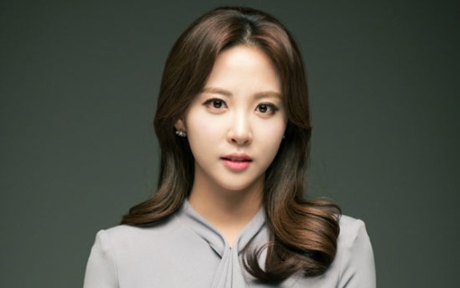 Phát thanh viên Kim Min Ah đài JTBC bị cách ly vì nghi nhiễm COVID-19 Ảnh 2