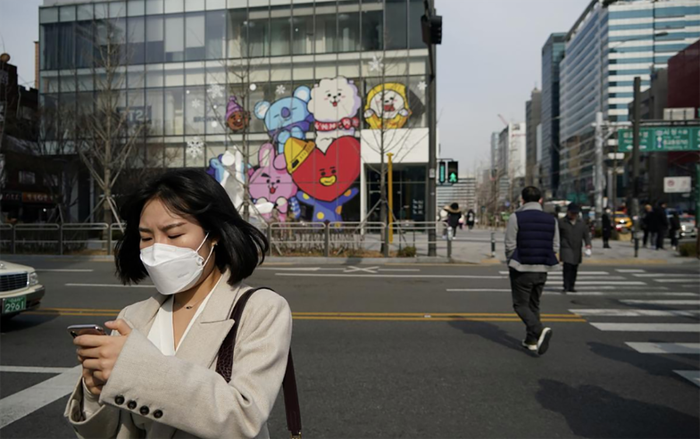 Người Hàn Quốc đổ xô lên Internet xem bản đồ virus corona trực tuyến Ảnh 2