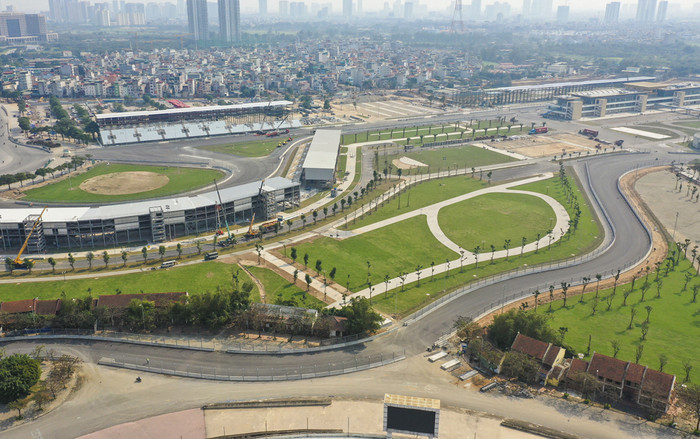 Hoàn thành chặng đua công thức 1 tại Việt Nam: Tổng chiều dài 5,607km, xe chạy 335 km/h vẫn an toàn Ảnh 2