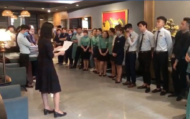 Bà chủ chuỗi khách sạn ở Hà Nội đóng cửa vì dịch COVID-19: ‘Tôi bất lực khi buộc phải cho nhân viên nghỉ 4 tháng, hỗ trợ 1,5 triệu đồng/tháng' Ảnh 2