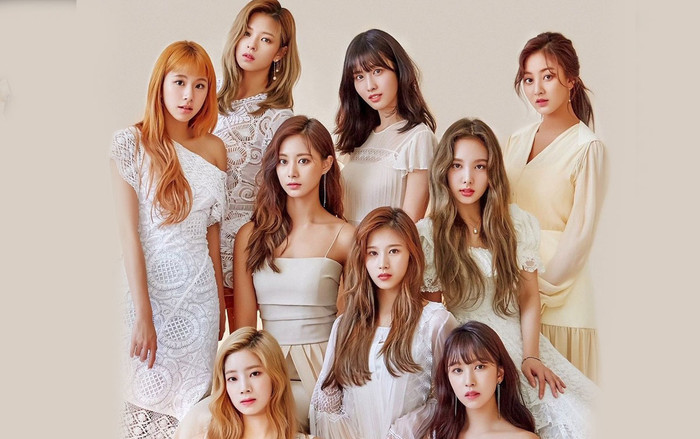 TWICE bị chỉ trích vì liên tục yêu cầu fan phải stream nhạc Ảnh 2