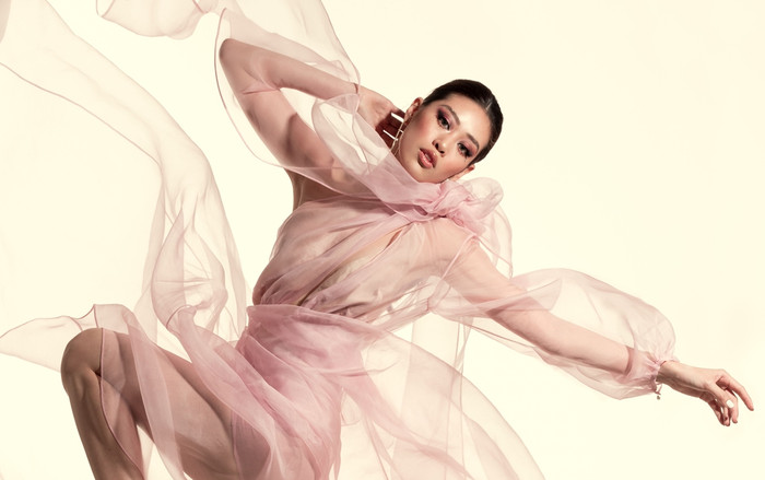 Khánh Vân tung bộ ảnh đẳng cấp, không hổ danh giải Bạc Siêu mẫu kiêm Hoa hậu Hoàn vũ Việt Nam Ảnh 2