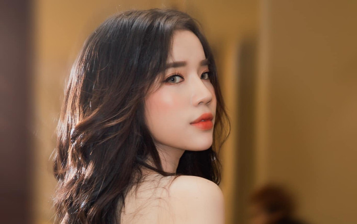 Lyly: 'Không biết fanpage chị Quỳnh Trần JP cám ơn anh Châu Đăng Khoa vì điều gì?' Ảnh 2