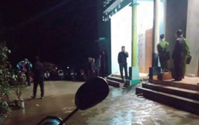 Người đàn ông cầm dao chém vợ trọng thương rồi chích điện tử vong Ảnh 2