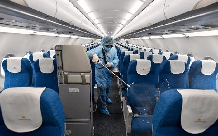 TP. HCM phát thông báo khẩn tìm hành khách đi cùng chuyến bay có nữ bệnh nhân nhiễm Covid-19 Ảnh 2