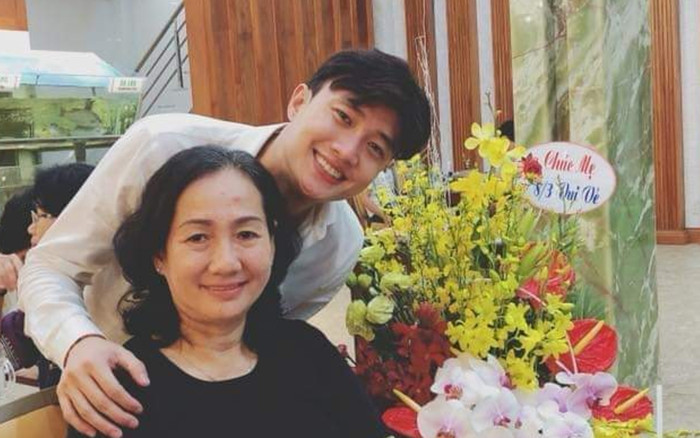 Hiếu thảo như Quốc Trường, tặng mẹ 3 tỷ đồng nhân ngày 8 tháng 3 Ảnh 2
