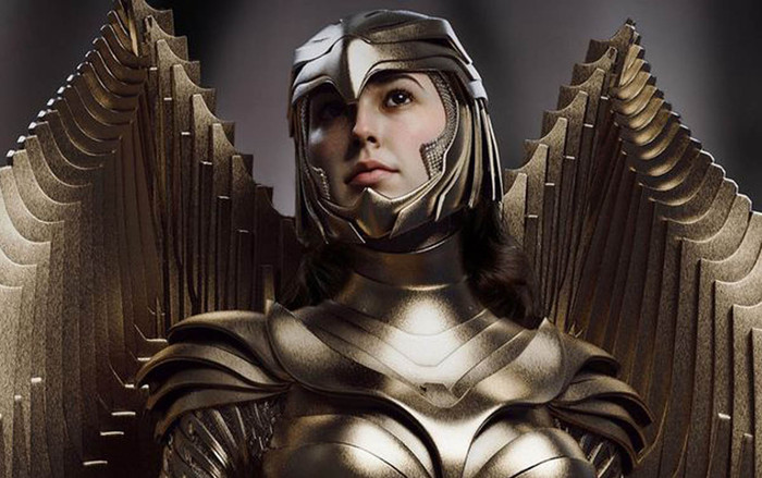 Wonder Woman 1984: Chiêm ngưỡng bộ giáp vàng tuyệt đẹp của Diana Ảnh 2