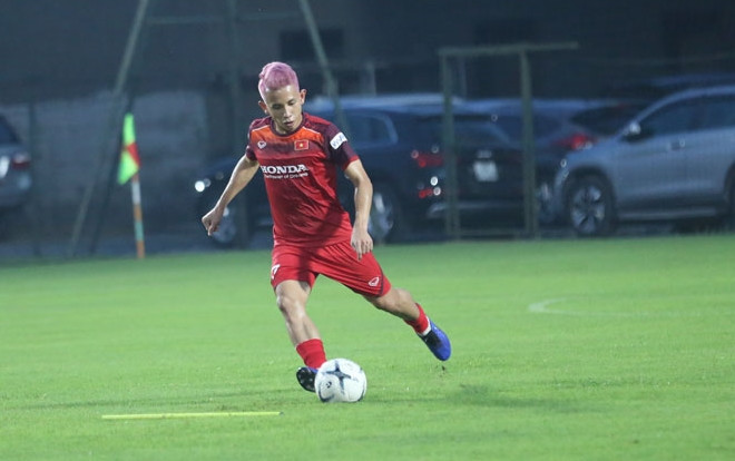 Hồng Duy và các cầu thủ HAGL nhảy “Ghen cô vy” cực dễ thương Ảnh 2