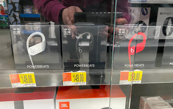 Tai nghe PowerBeats 4 của Apple bất ngờ xuất hiện, có 3 màu khác nhau Ảnh 2