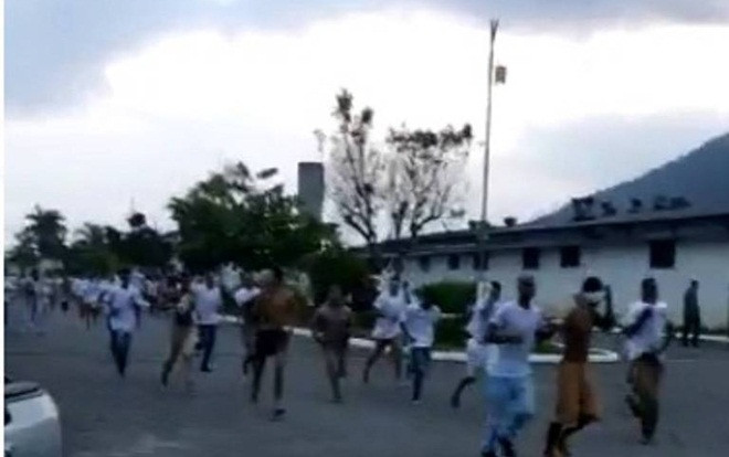 Hàng trăm tù nhân vượt ngục ở Brazil trước lệnh phong tỏa vì COVID-19 Ảnh 2