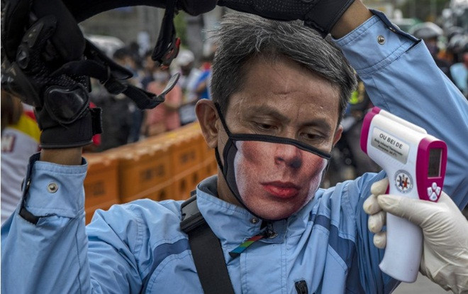 Đại dịch COVID-19 làm đảo lộn hoàn toàn cuộc sống người dân thế giới ra sao? Ảnh 2